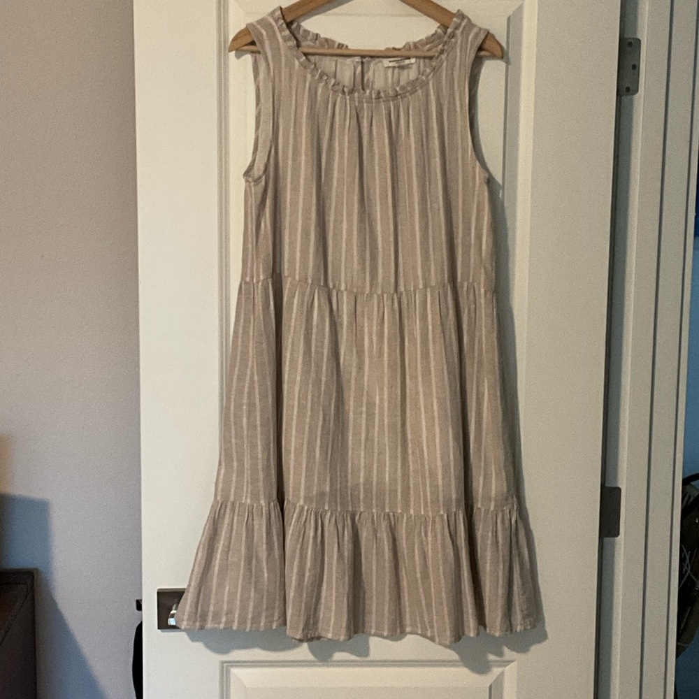 Beachlunchlounge Beige Striped Dress